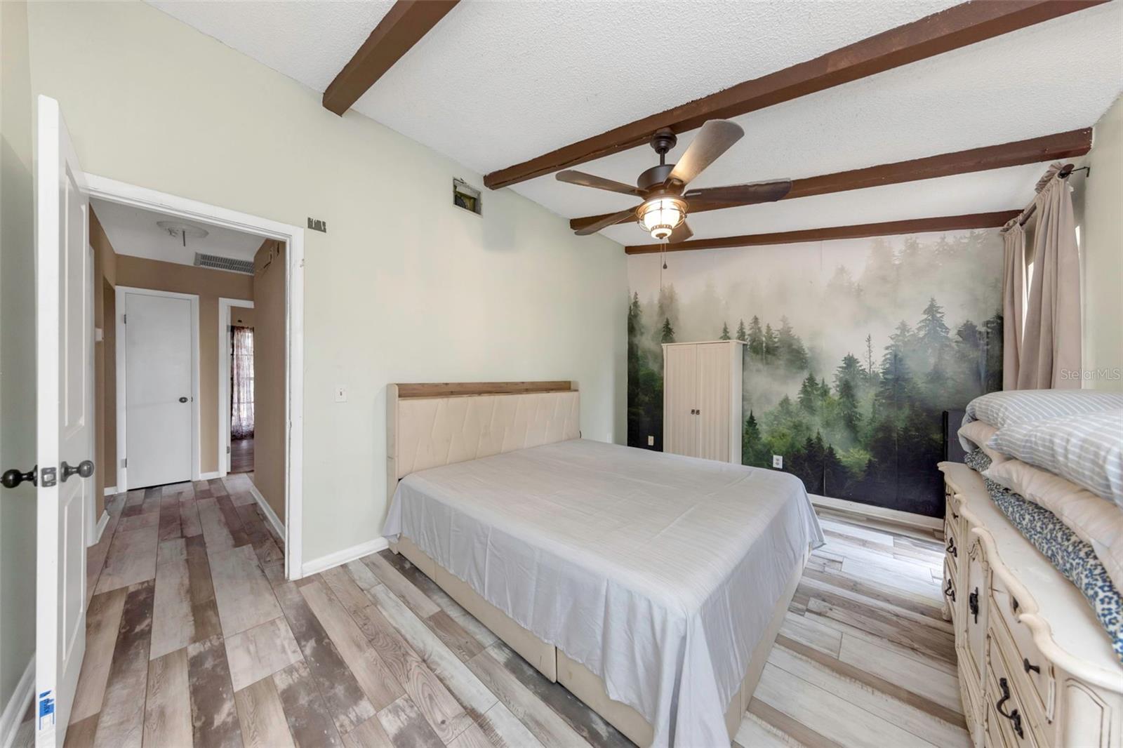 17704 Rivendel Rd Property Photo 14