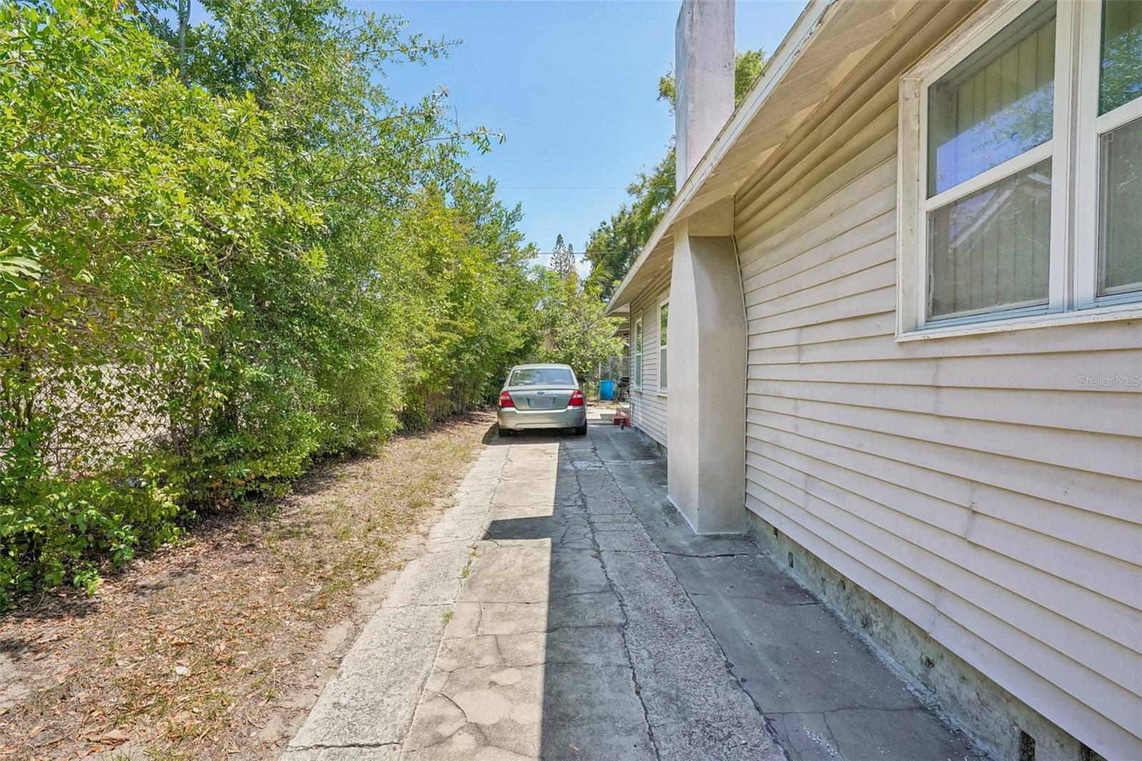 1028 8th Ave S Property Photo 24