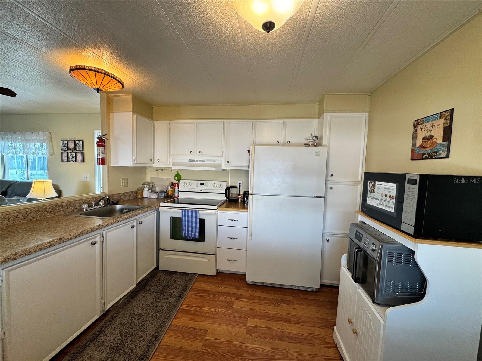 420 49th St E #20 Property Photo 10