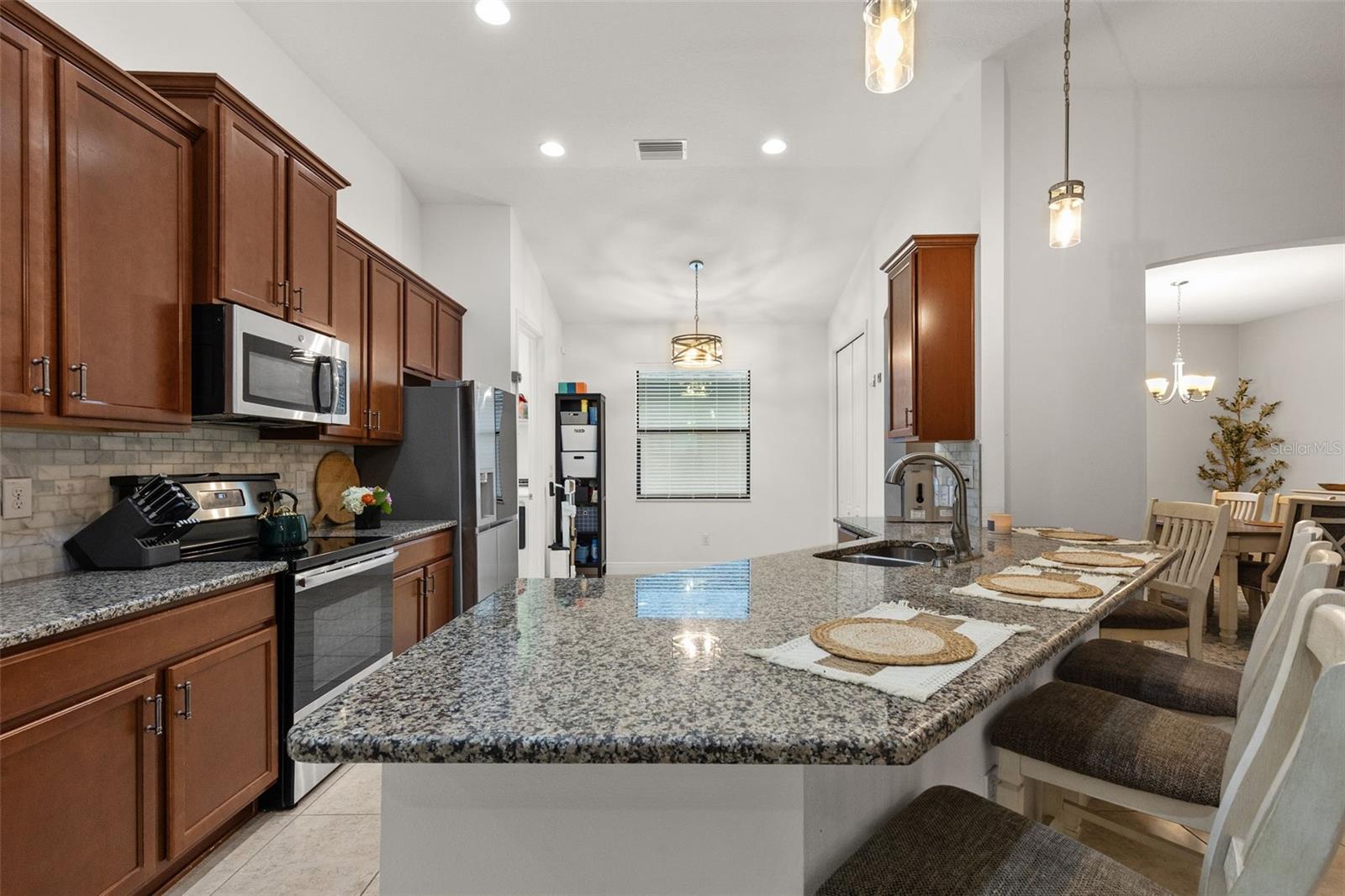 107 Elina Sky Dr Property Photo 4