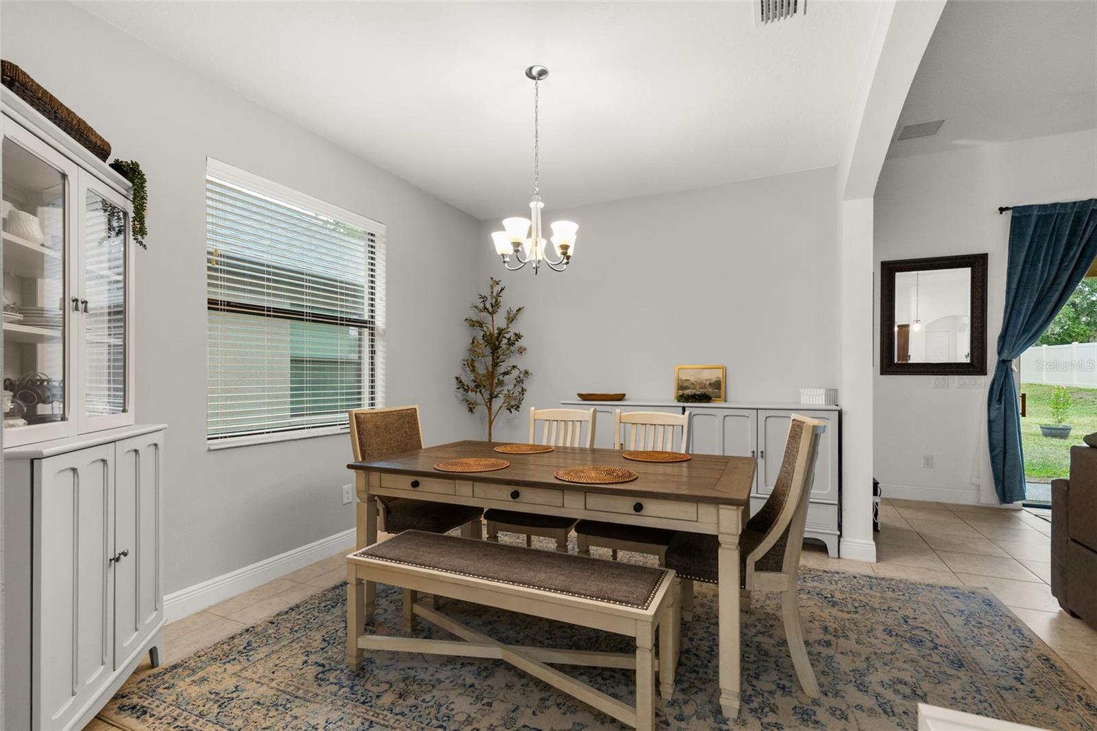 107 Elina Sky Dr Property Photo 7