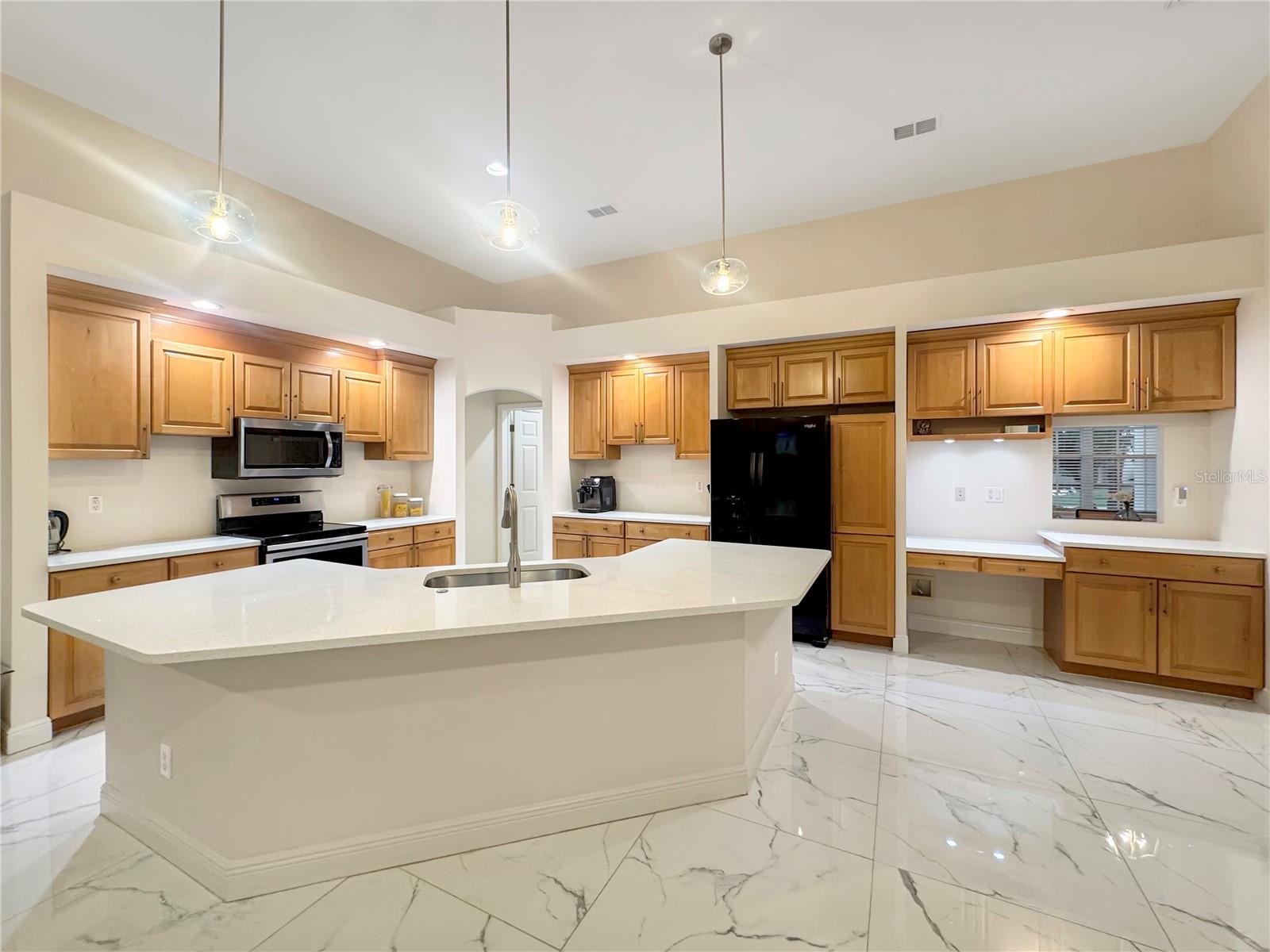 4561 Roanoak Way Property Photo 18