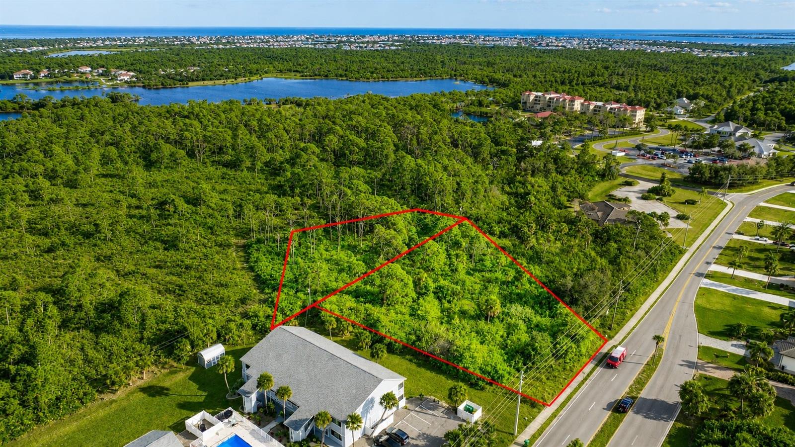 3989 Cape Haze Dr Property Photo 4