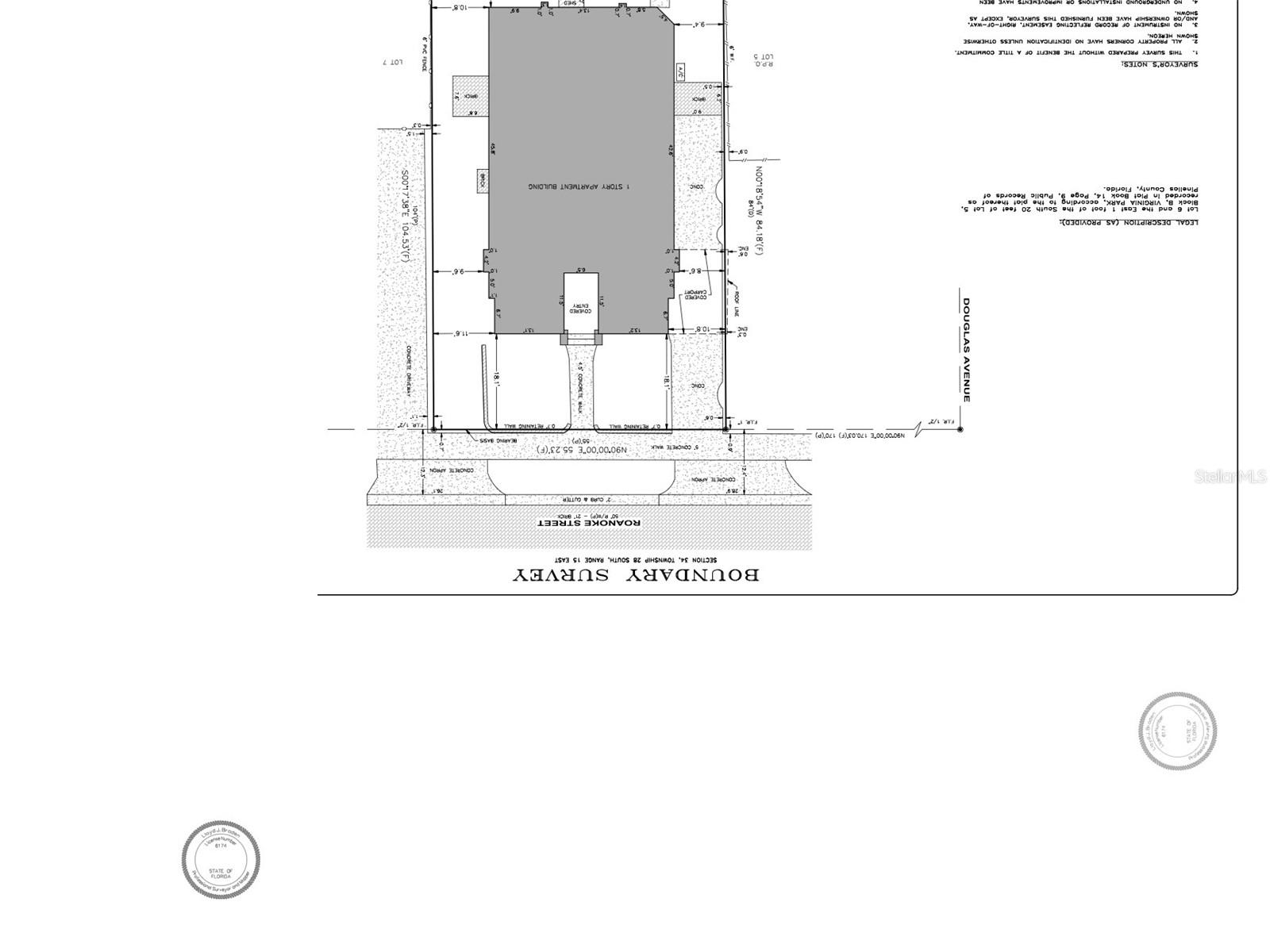 558 Roanoke St Property Photo 5