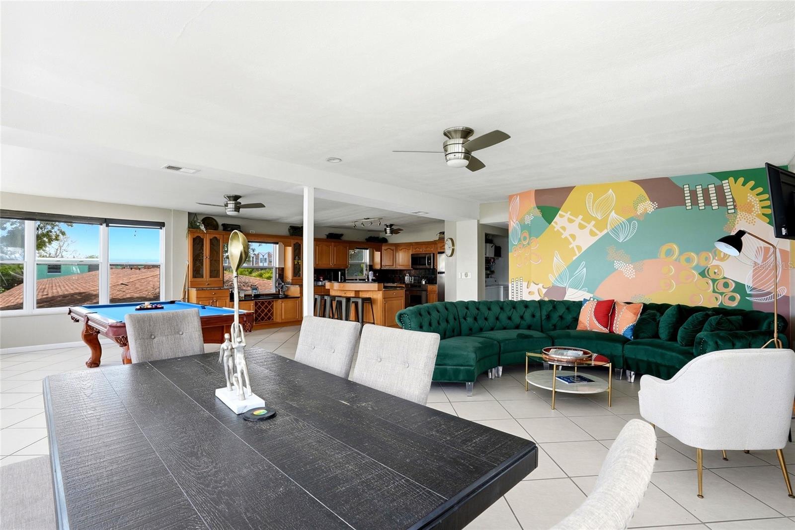 2311 Bay Blvd Property Photo 8