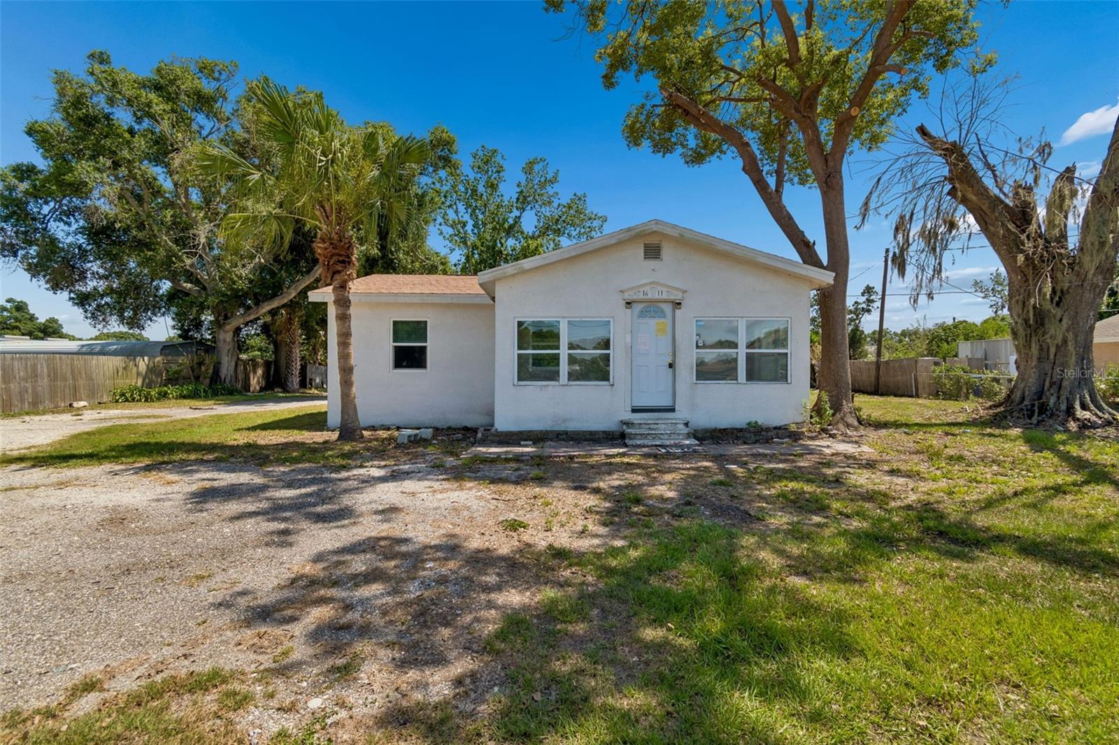 1611 E Shell Point Rd Property Photo 5