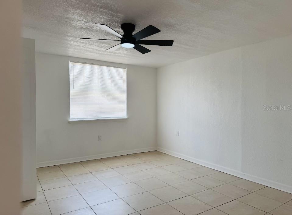 7412 University Dr Property Photo 13