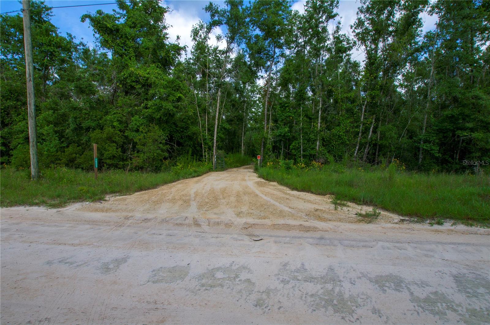 18233 185th Rd Property Photo 7