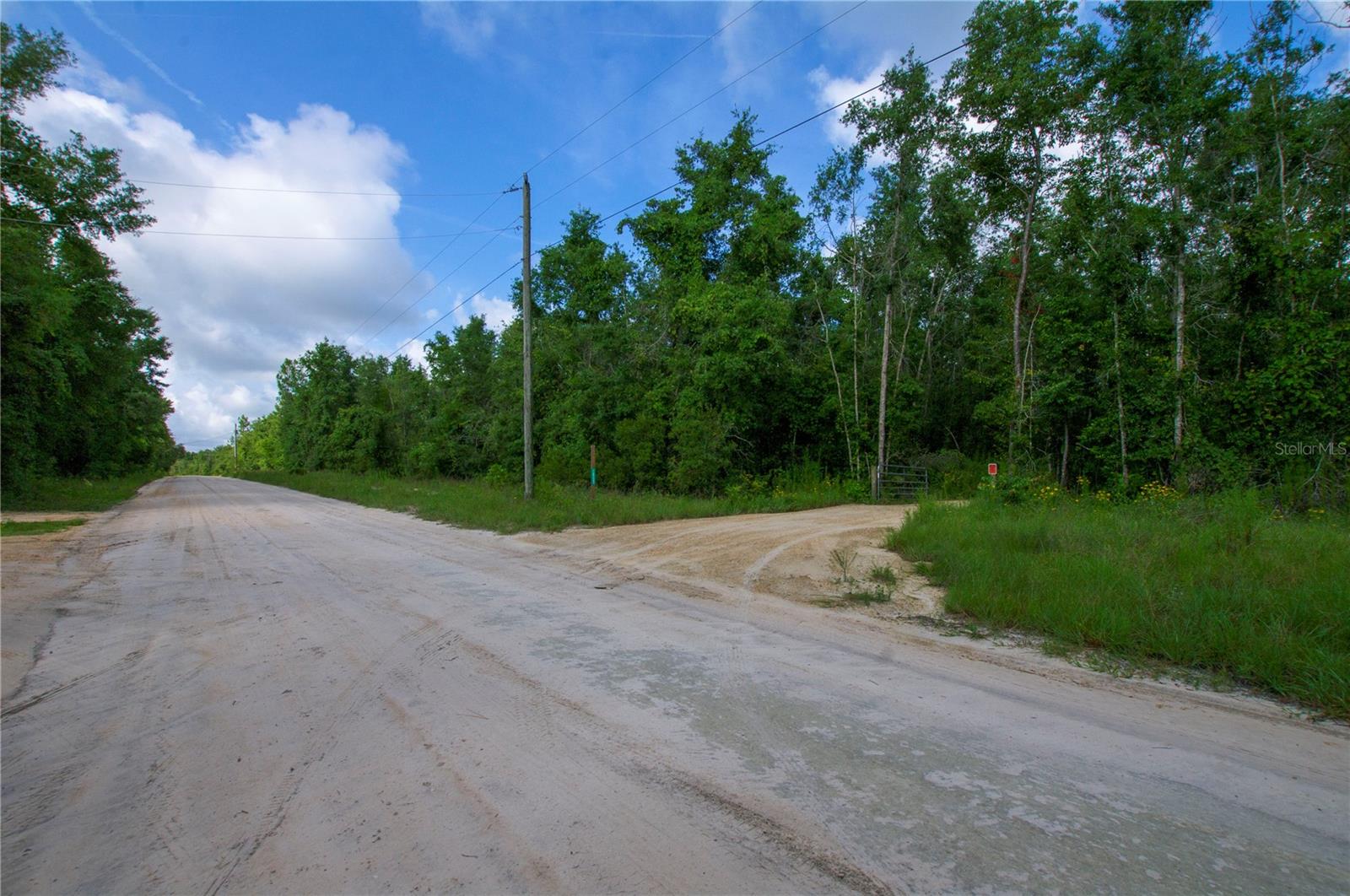 18233 185th Rd Property Photo 8