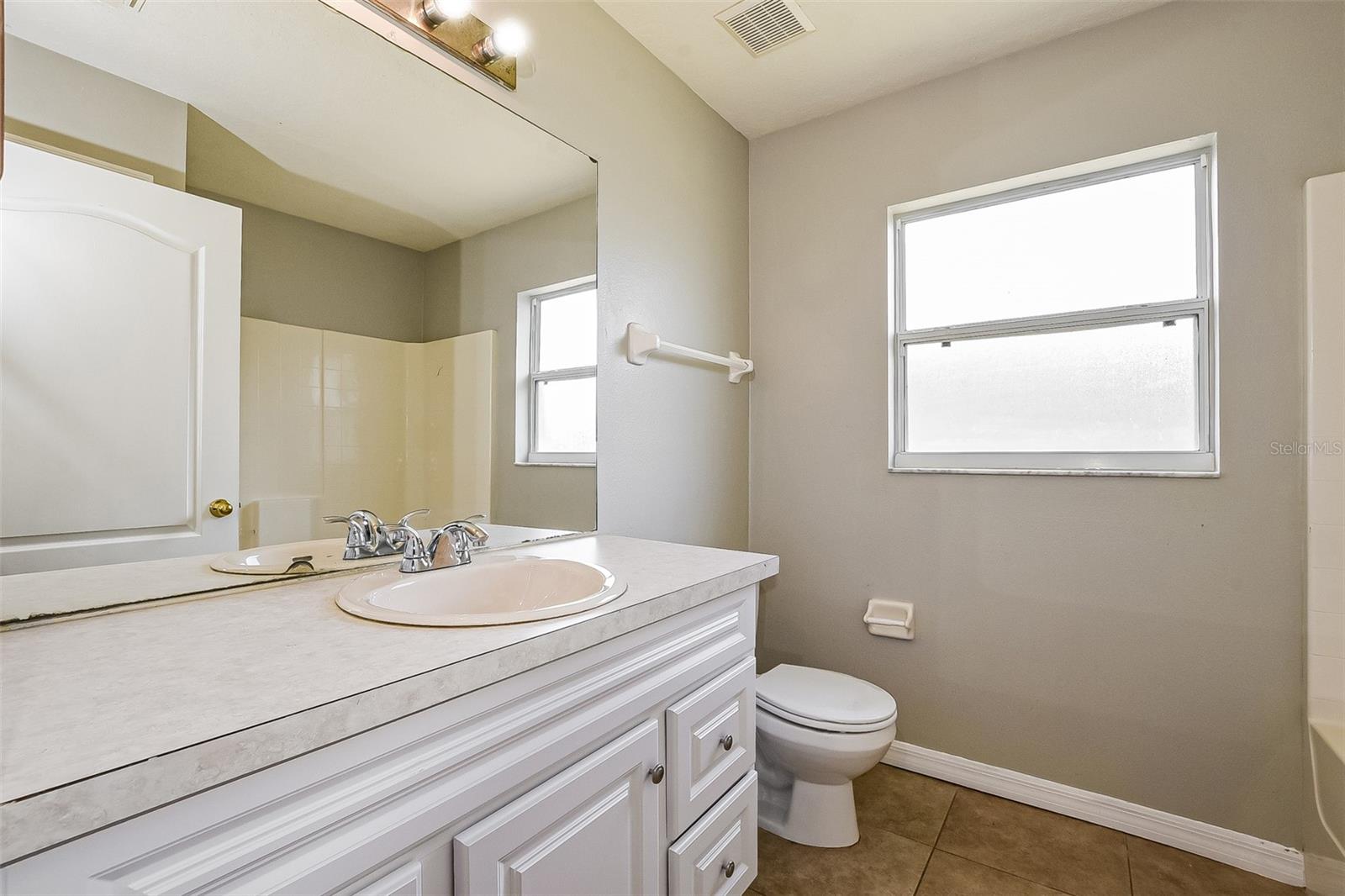 2091 Fawn Meadow Cir Property Photo 27