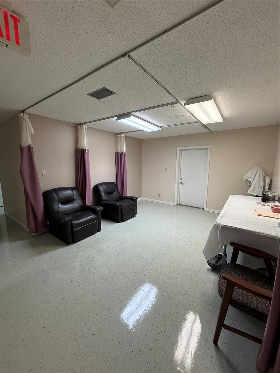 28960 Us Highway 19 N #110 Property Photo 9