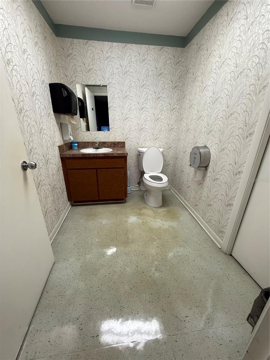 28960 Us Highway 19 N #110 Property Photo 21