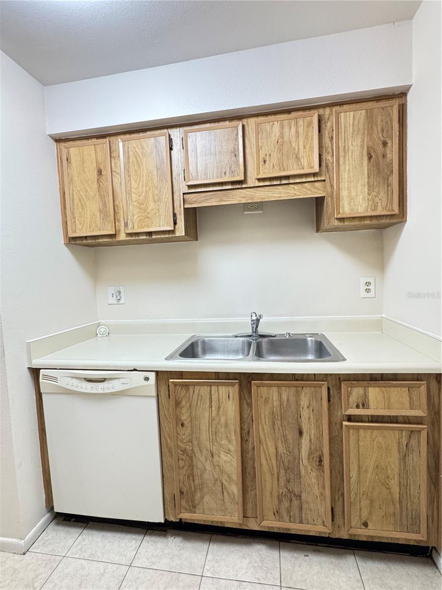 4033 Dream Oak Pl #101 Property Photo 8
