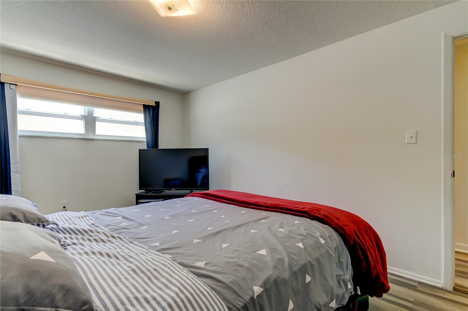 1846 Elmhurst Dr Property Photo 42