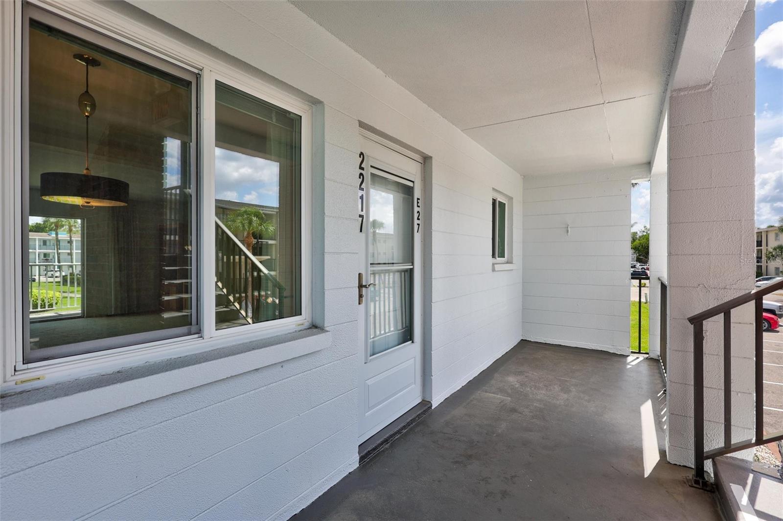2217 Sunset Dr #e27 Property Photo 4