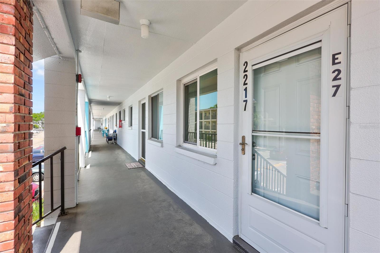 2217 Sunset Dr #e27 Property Photo 5