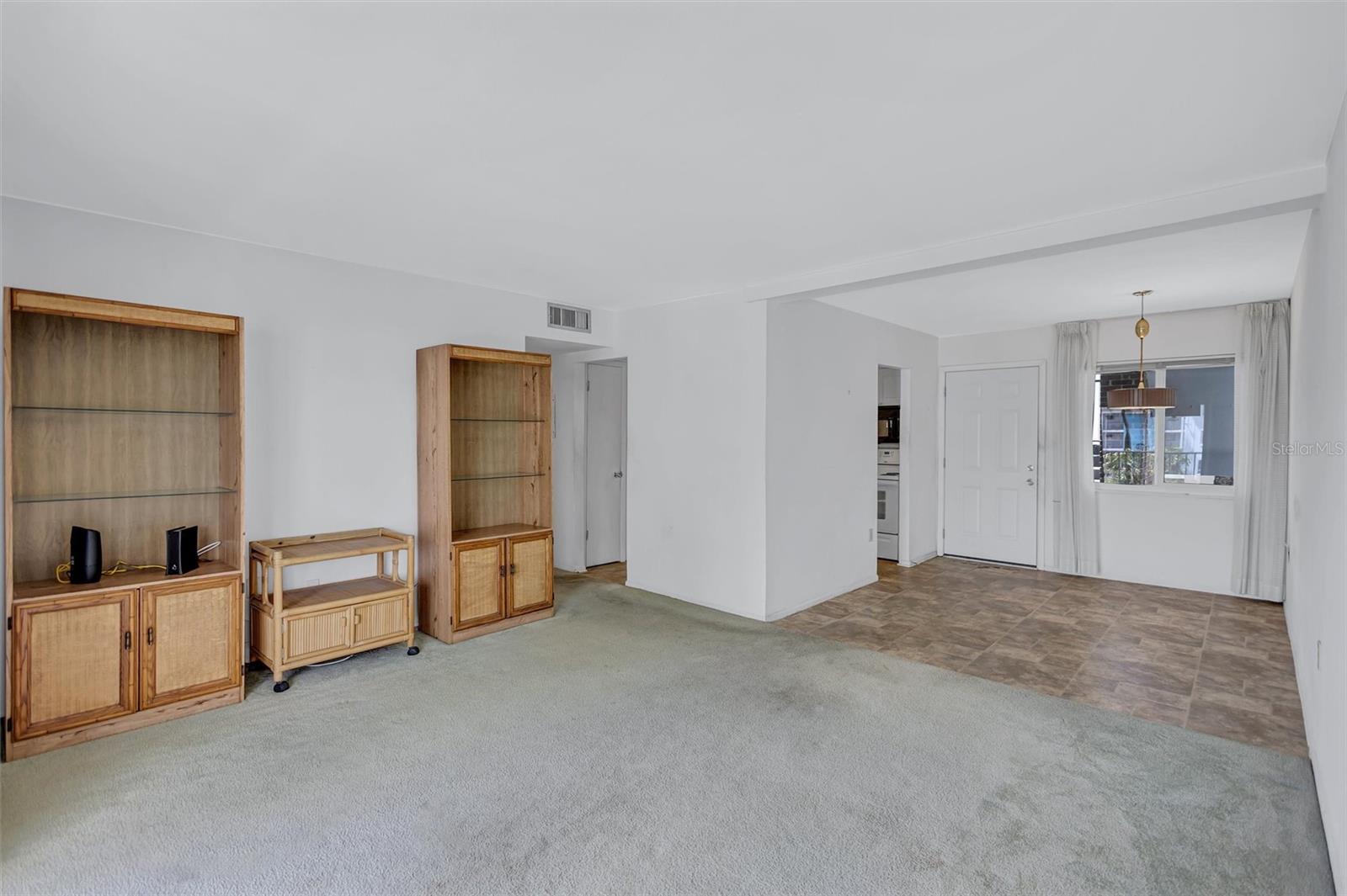 2217 Sunset Dr #e27 Property Photo 7
