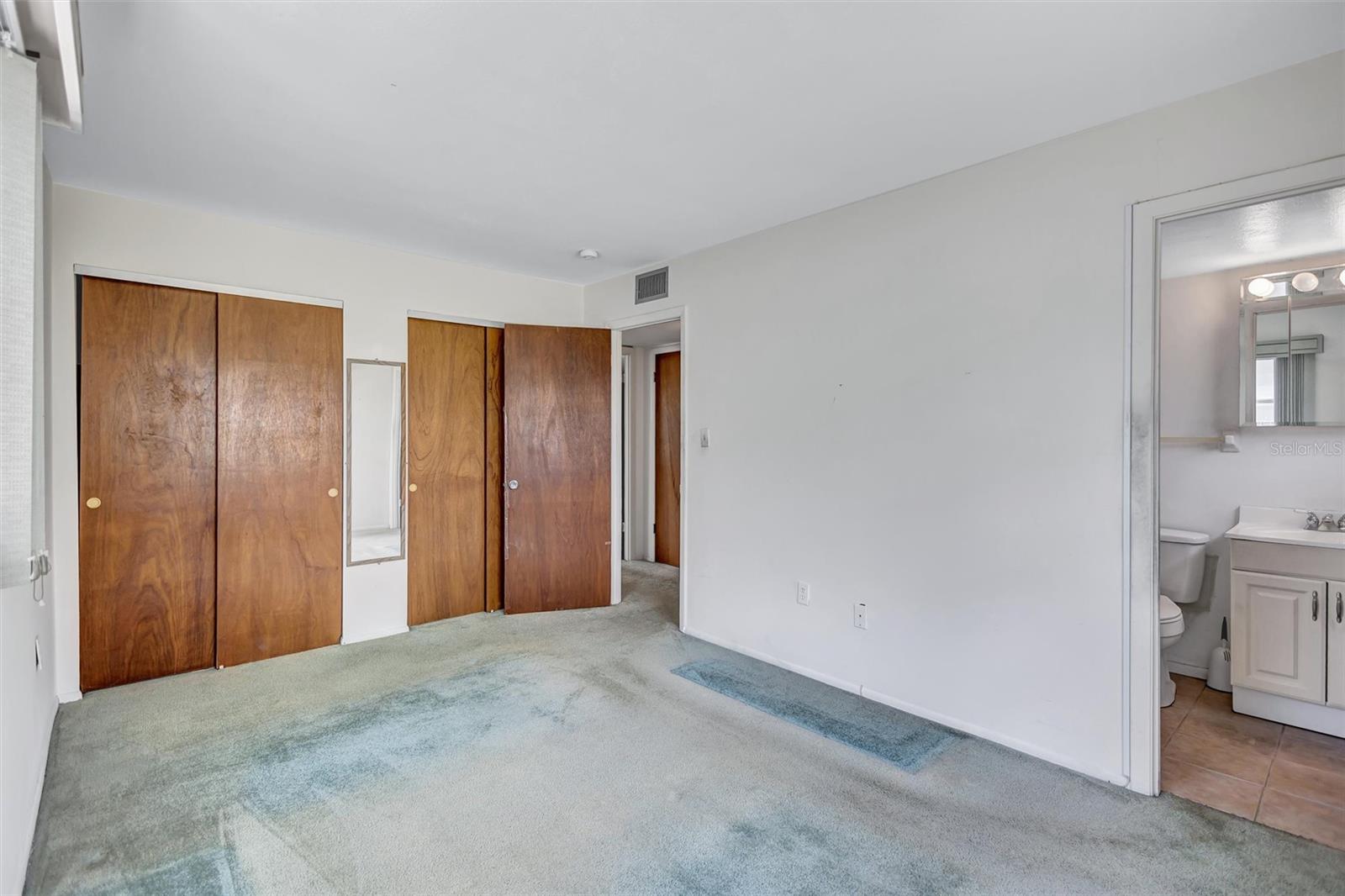 2217 Sunset Dr #e27 Property Photo 21