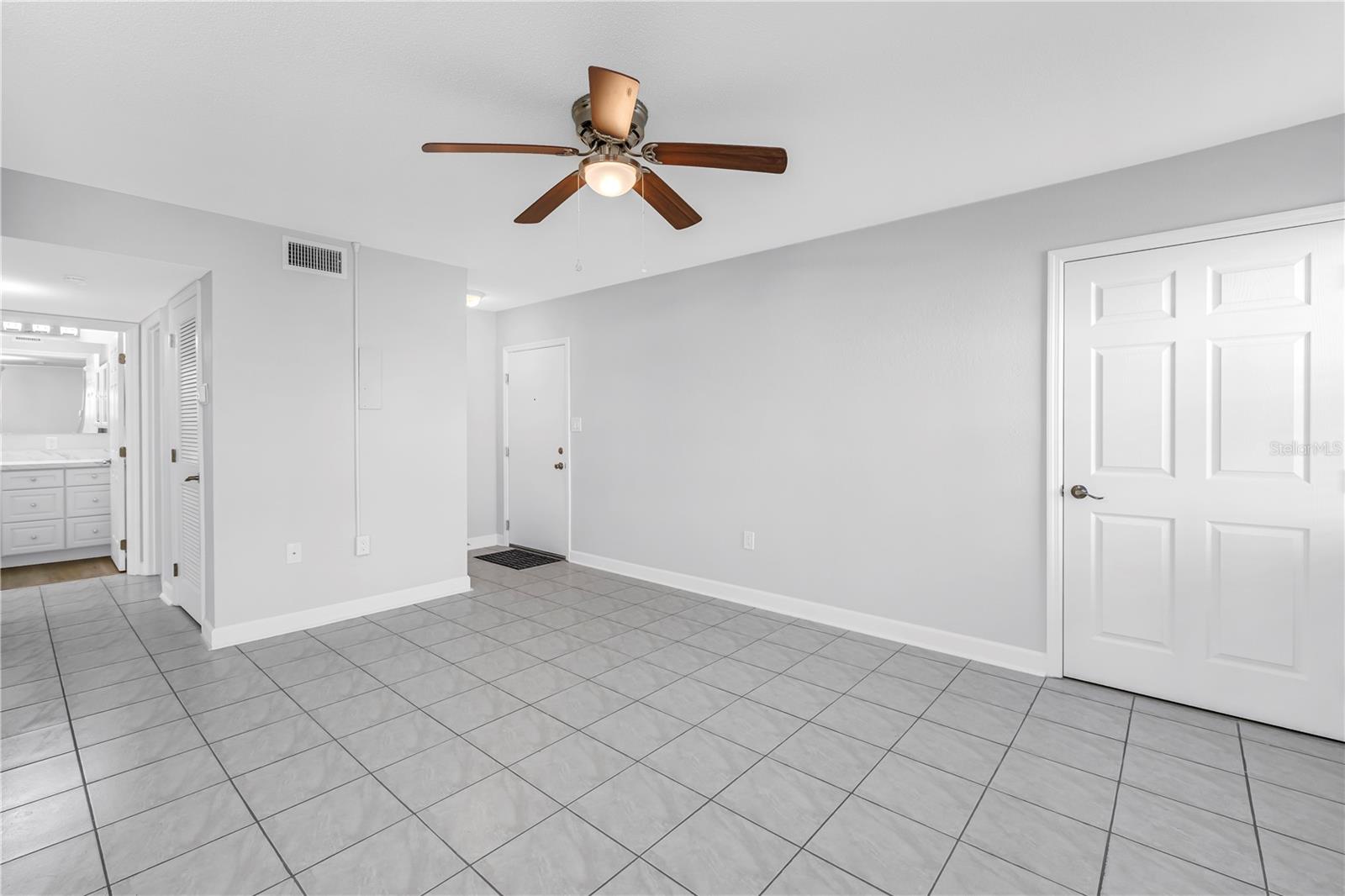 6960 Sunset Dr S #1a Property Photo 10