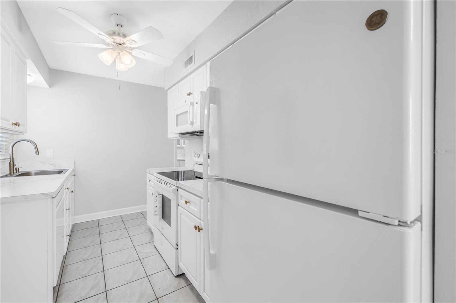 6960 Sunset Dr S #1a Property Photo 13
