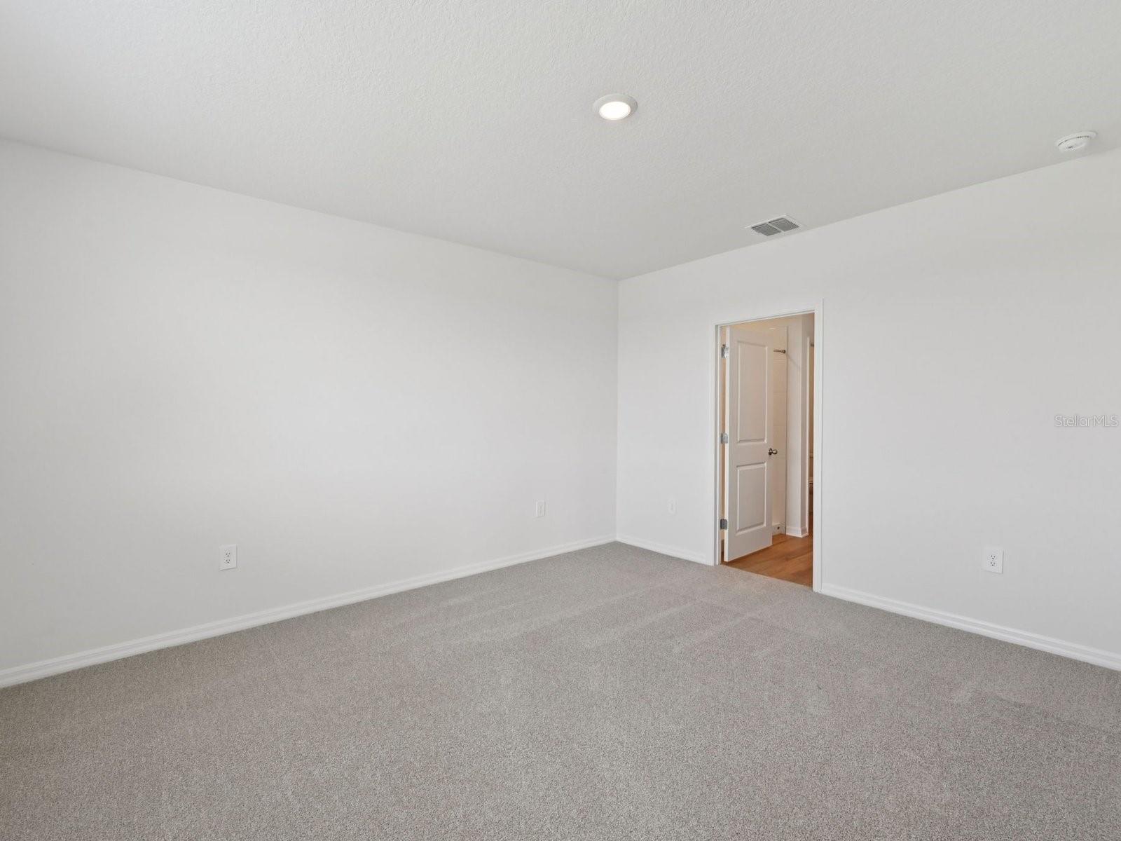 1495 Brekey Way Property Photo 14