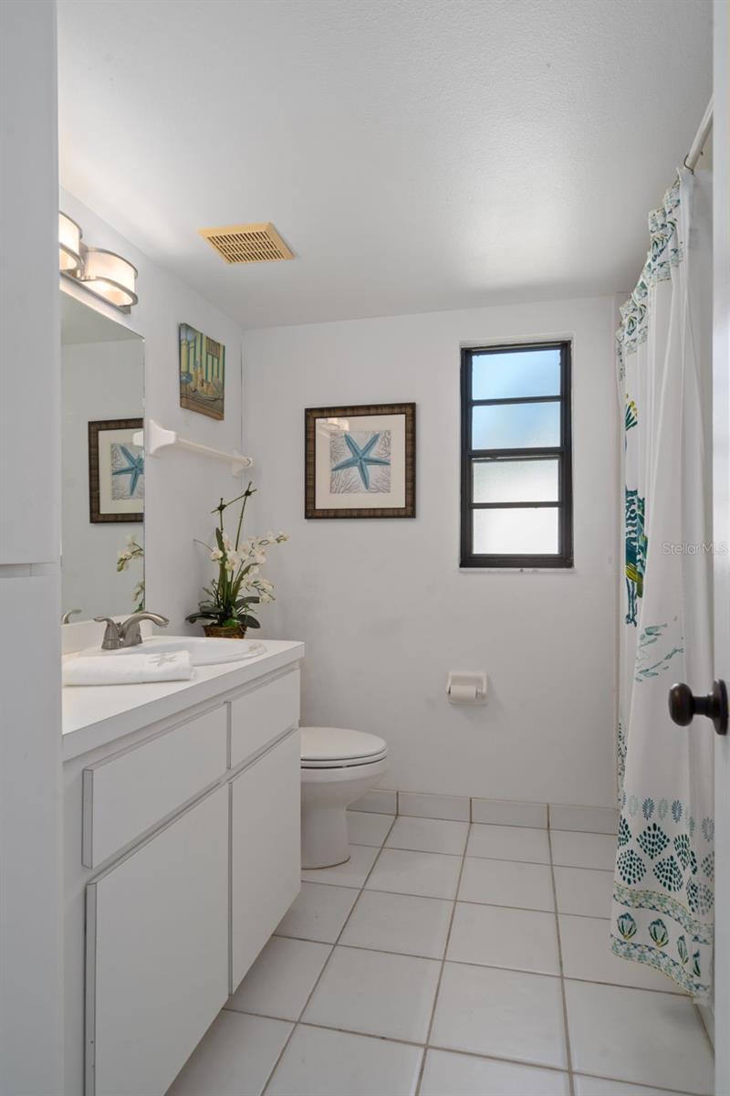 2571 Cyprus Dr #1-201 Property Photo 21
