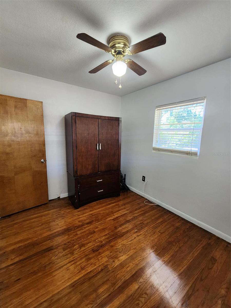 1608 Edna Ave Property Photo 14