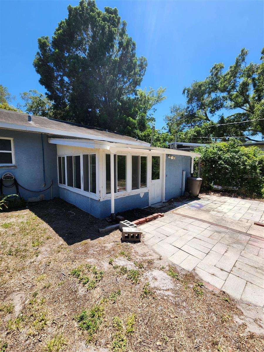 1608 Edna Ave Property Photo 29