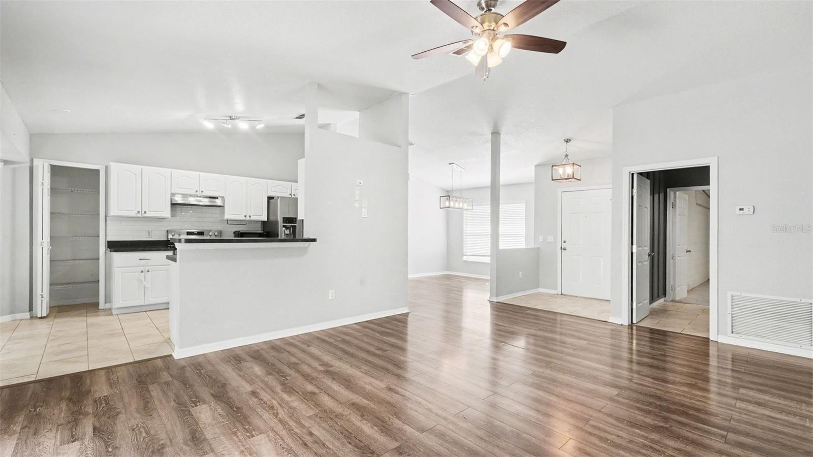 56 Hemlock Radl Property Photo 10