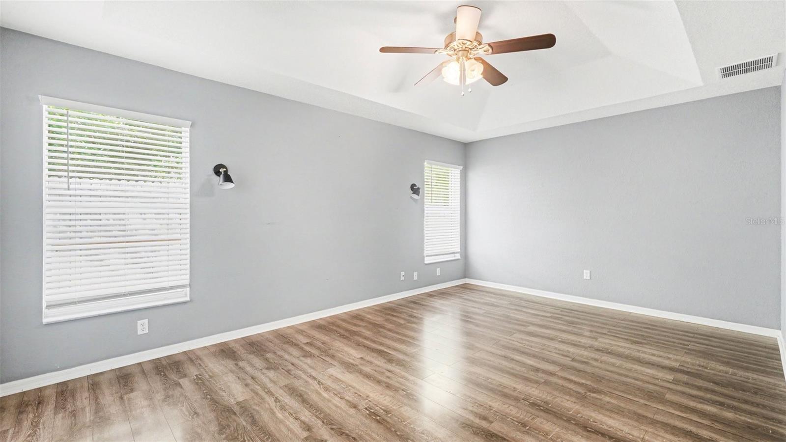56 Hemlock Radl Property Photo 14
