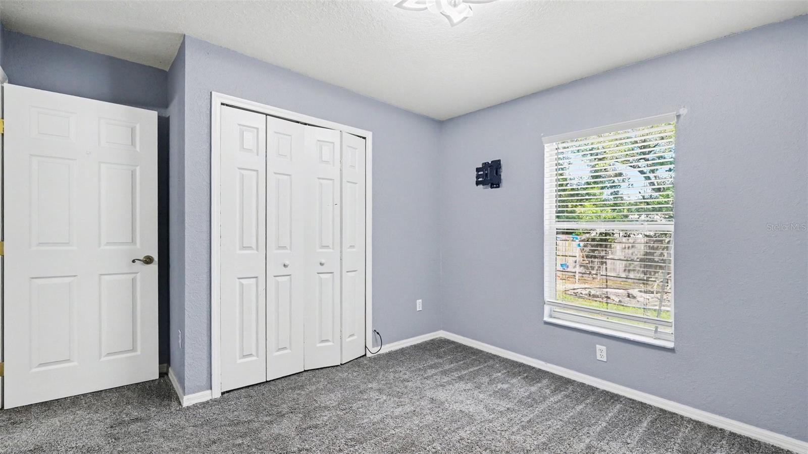 56 Hemlock Radl Property Photo 17