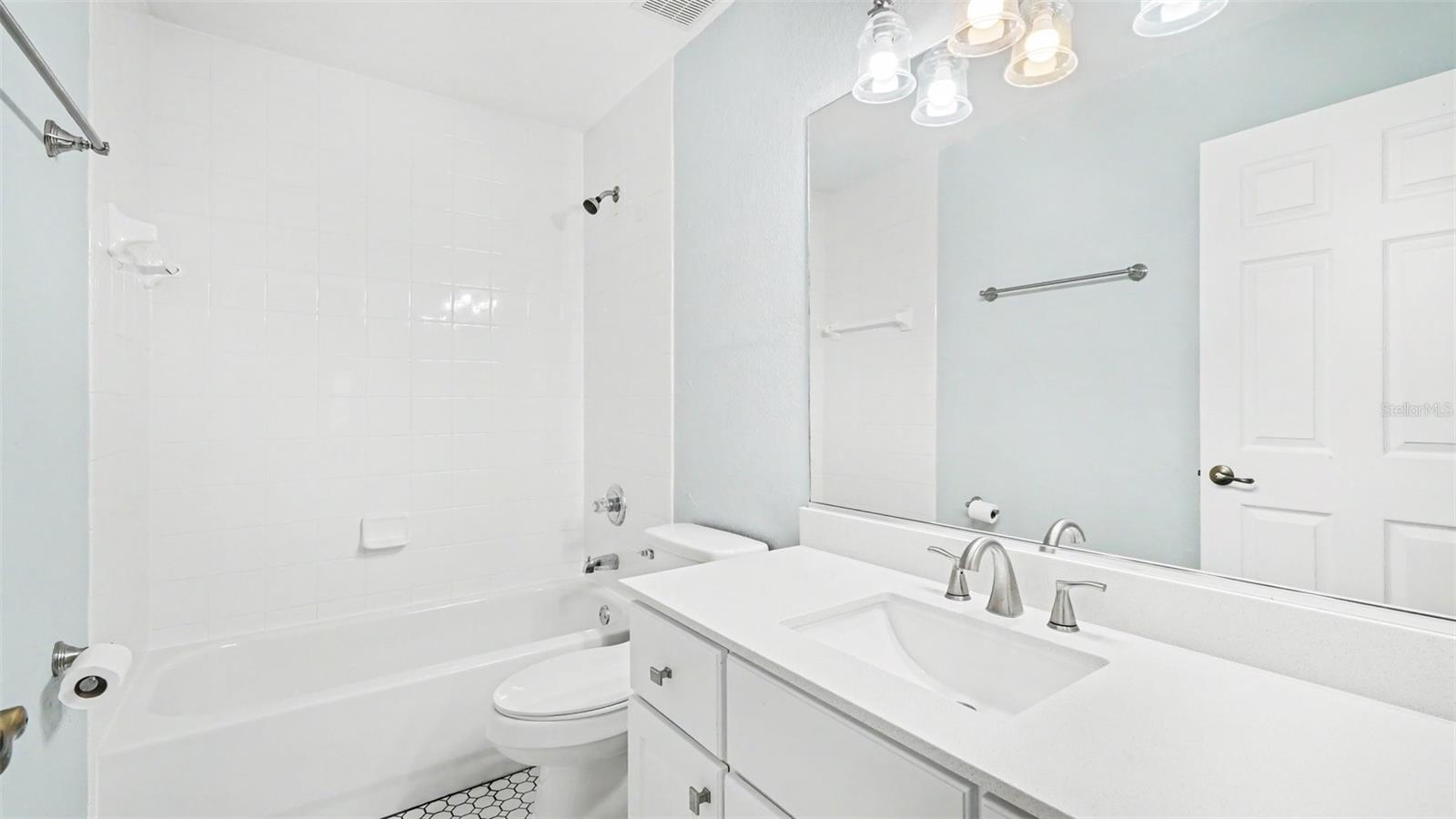 56 Hemlock Radl Property Photo 25