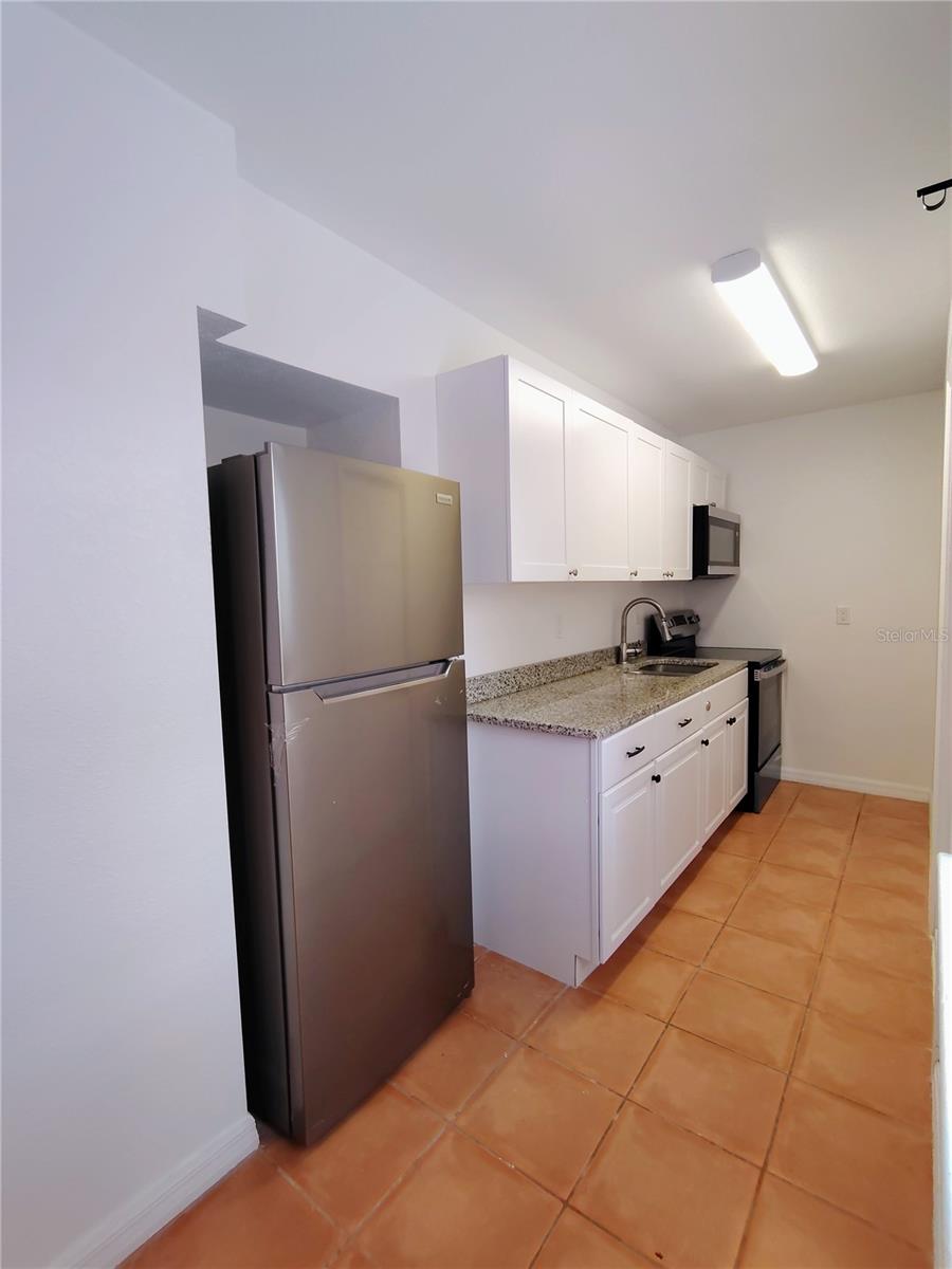 115 145th Ave E #6 Property Photo 5
