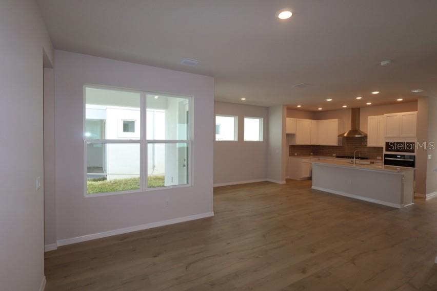 2831 Crimson Cap St Property Photo 12
