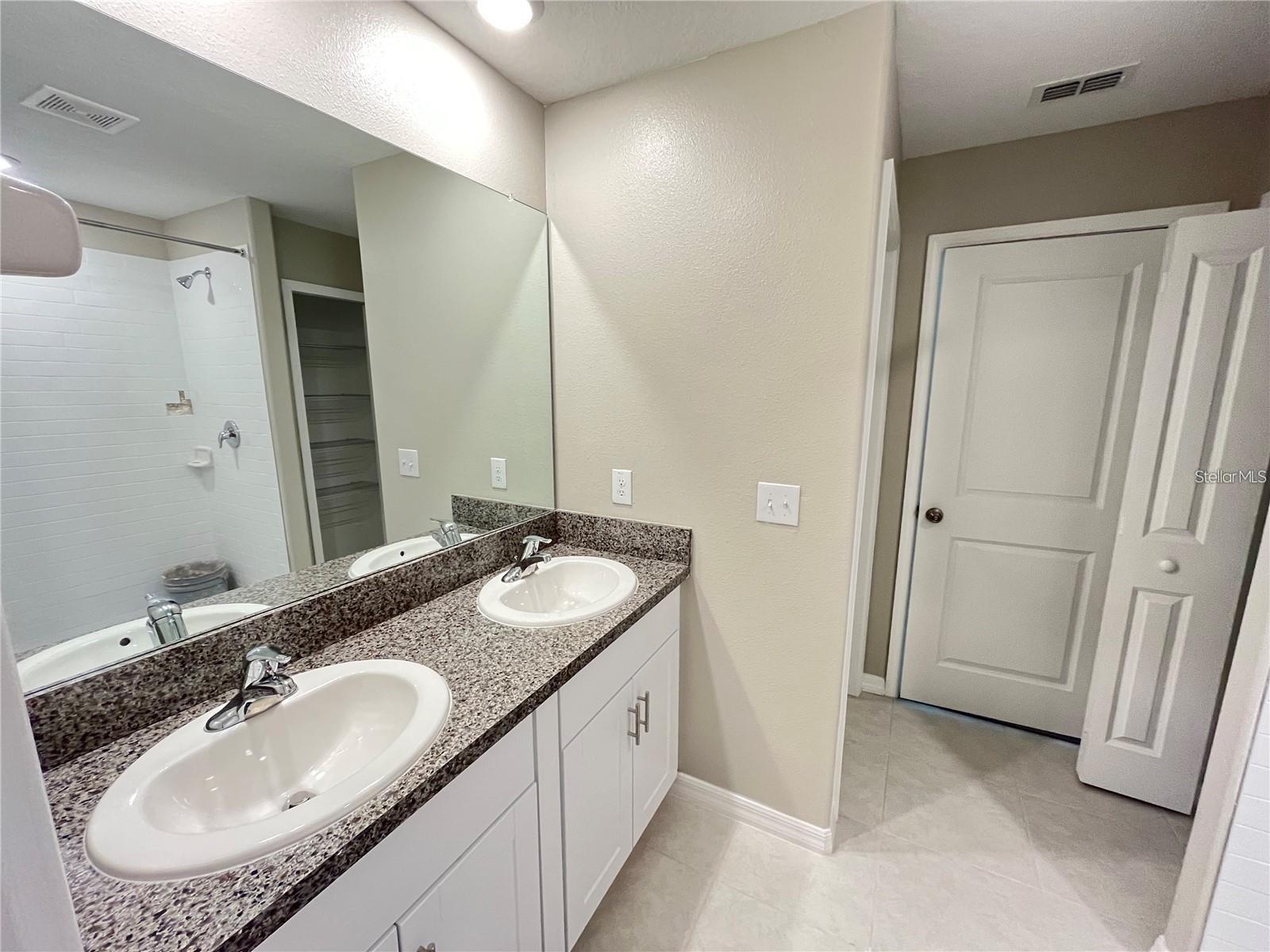 31454 Barrel Wave Way Property Photo 8