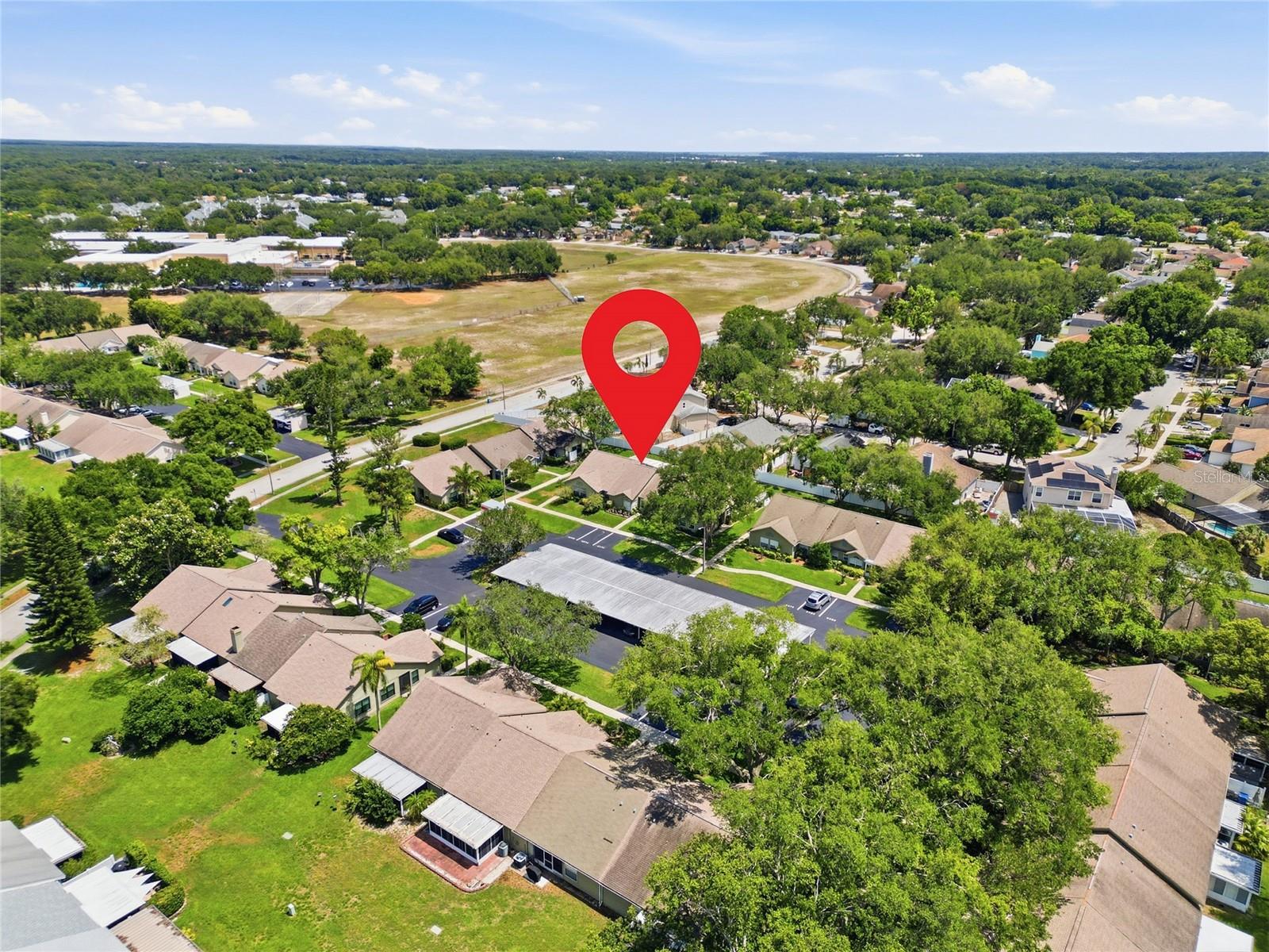 2370 Bentley Dr Property Photo 40