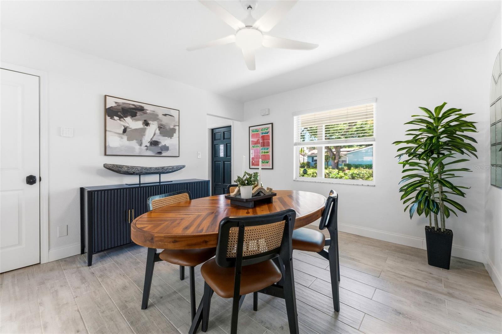 2701 67th Way N Property Photo 8