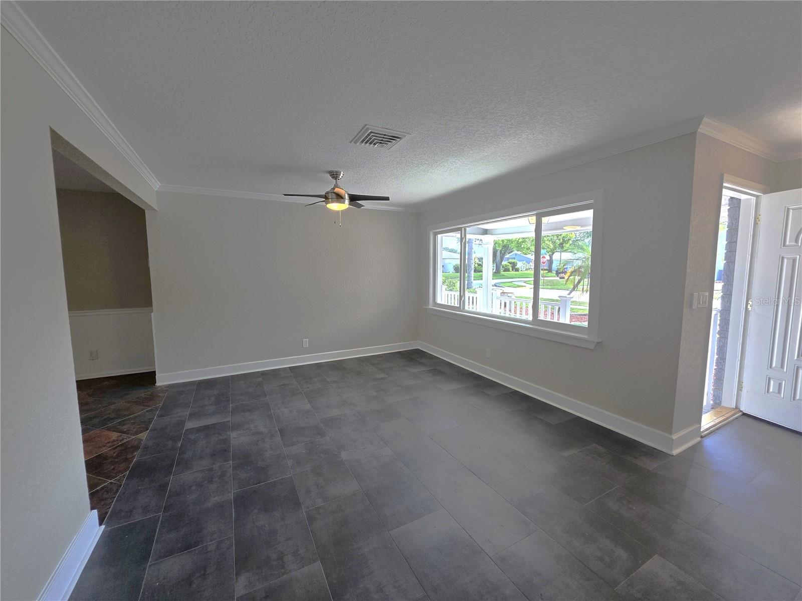 8990 123rd Way Property Photo 5