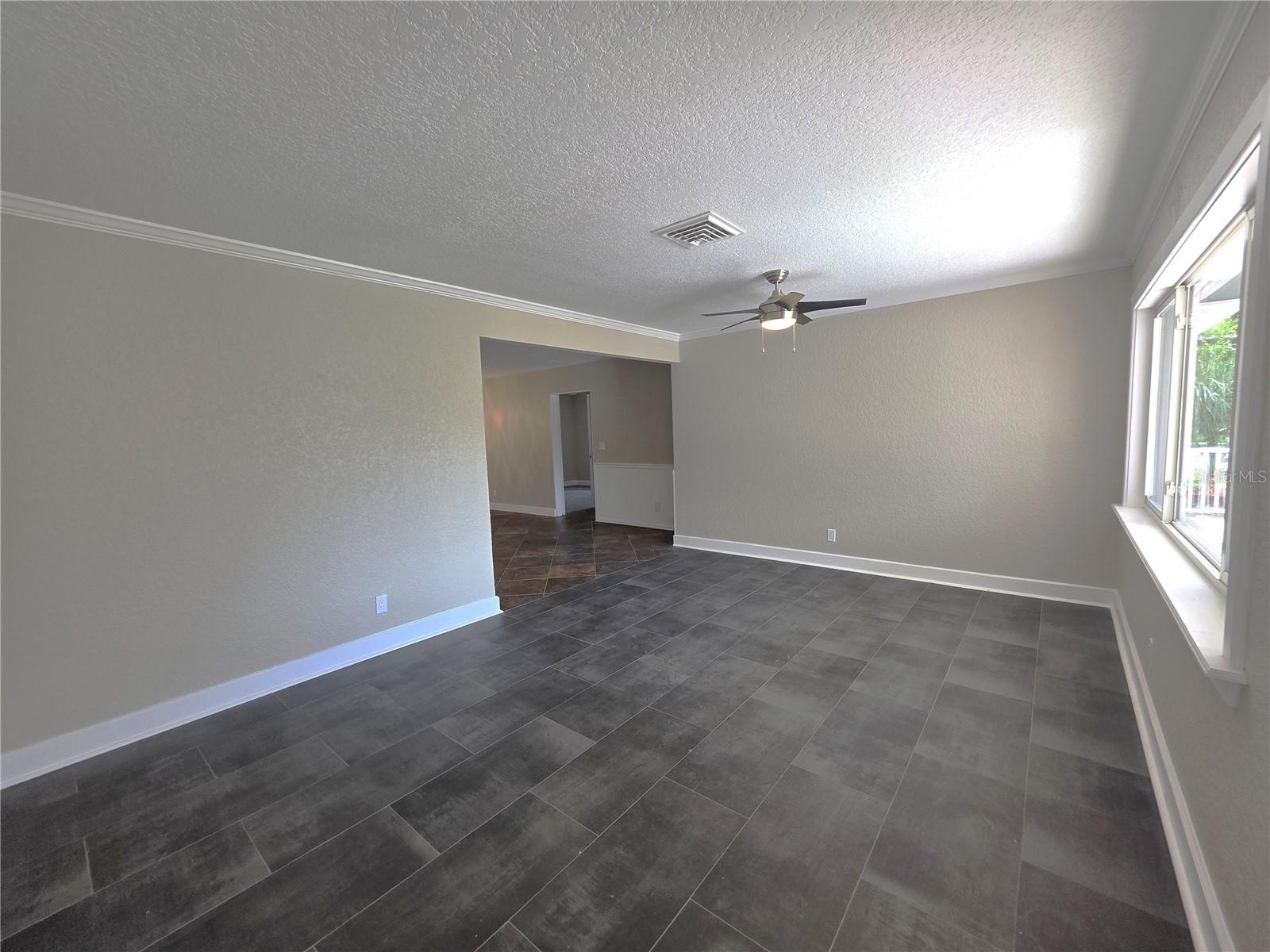 8990 123rd Way Property Photo 6