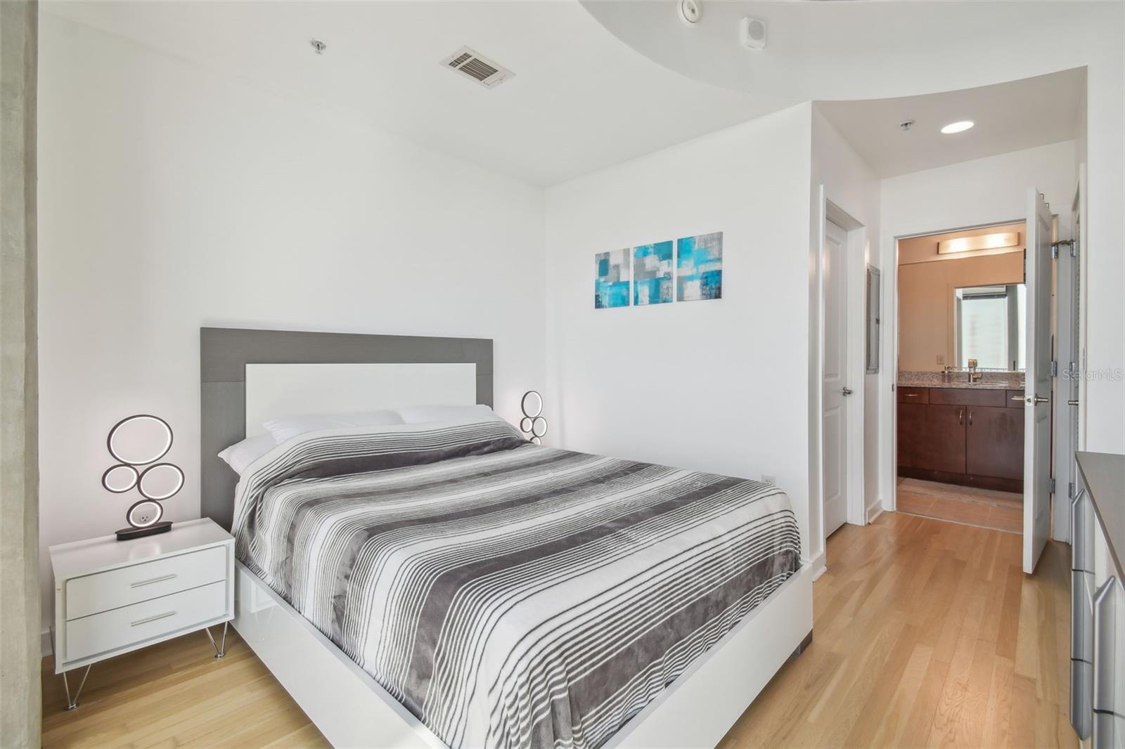 777 N Ashley Dr #3009 Property Photo 15