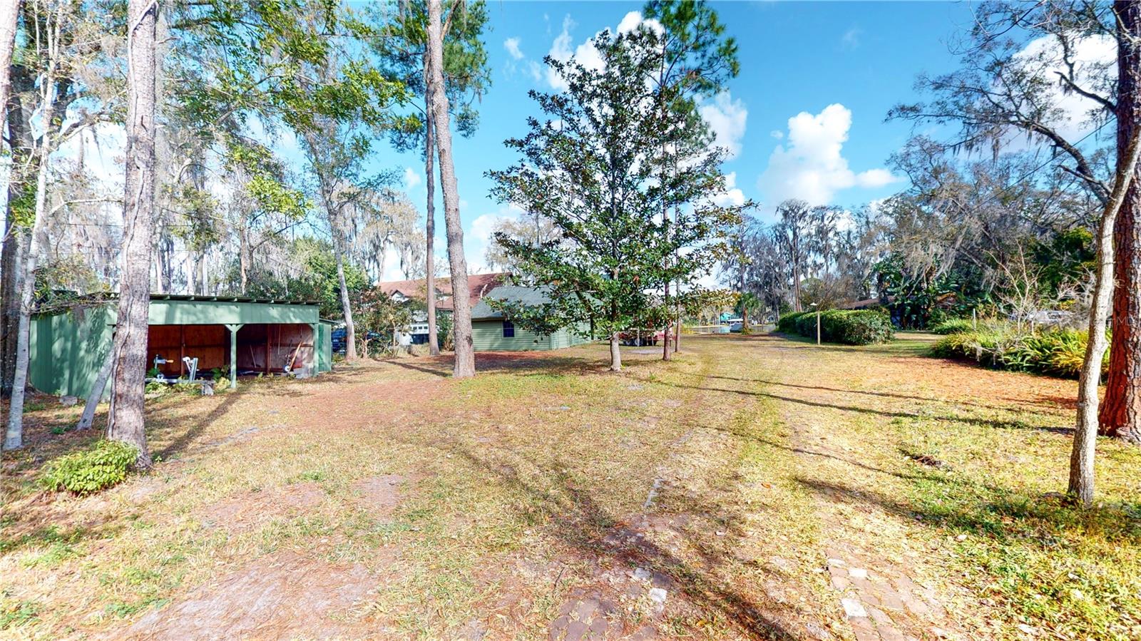 19803 Reading Rd Property Photo 4
