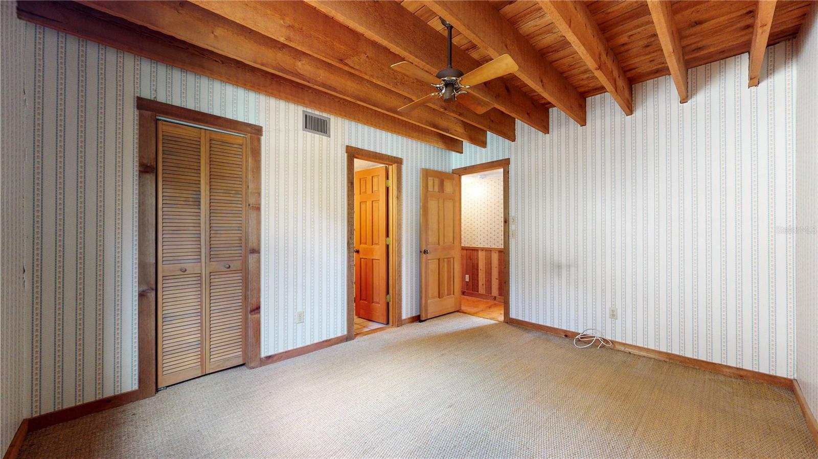 19803 Reading Rd Property Photo 38