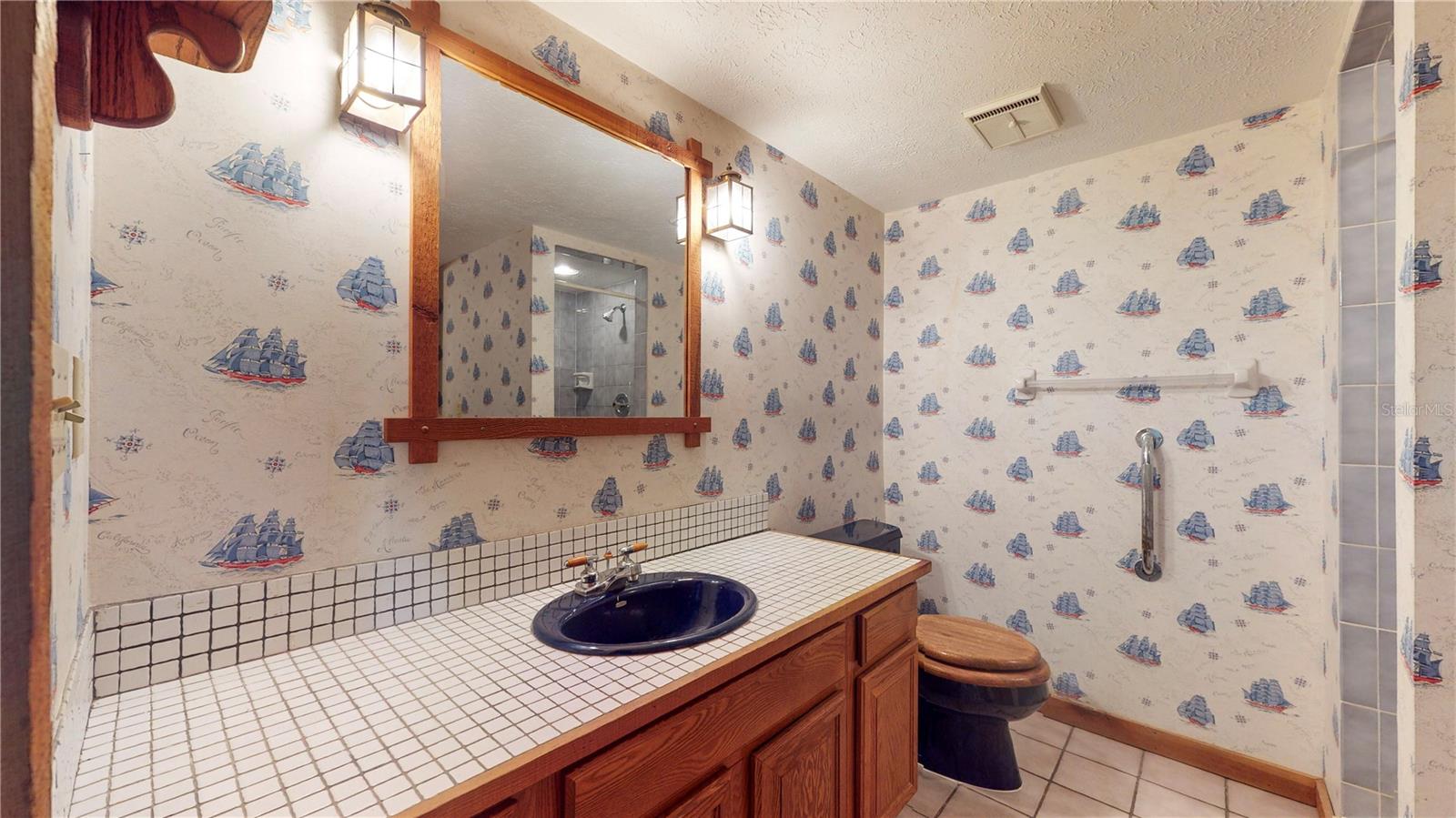 19803 Reading Rd Property Photo 39