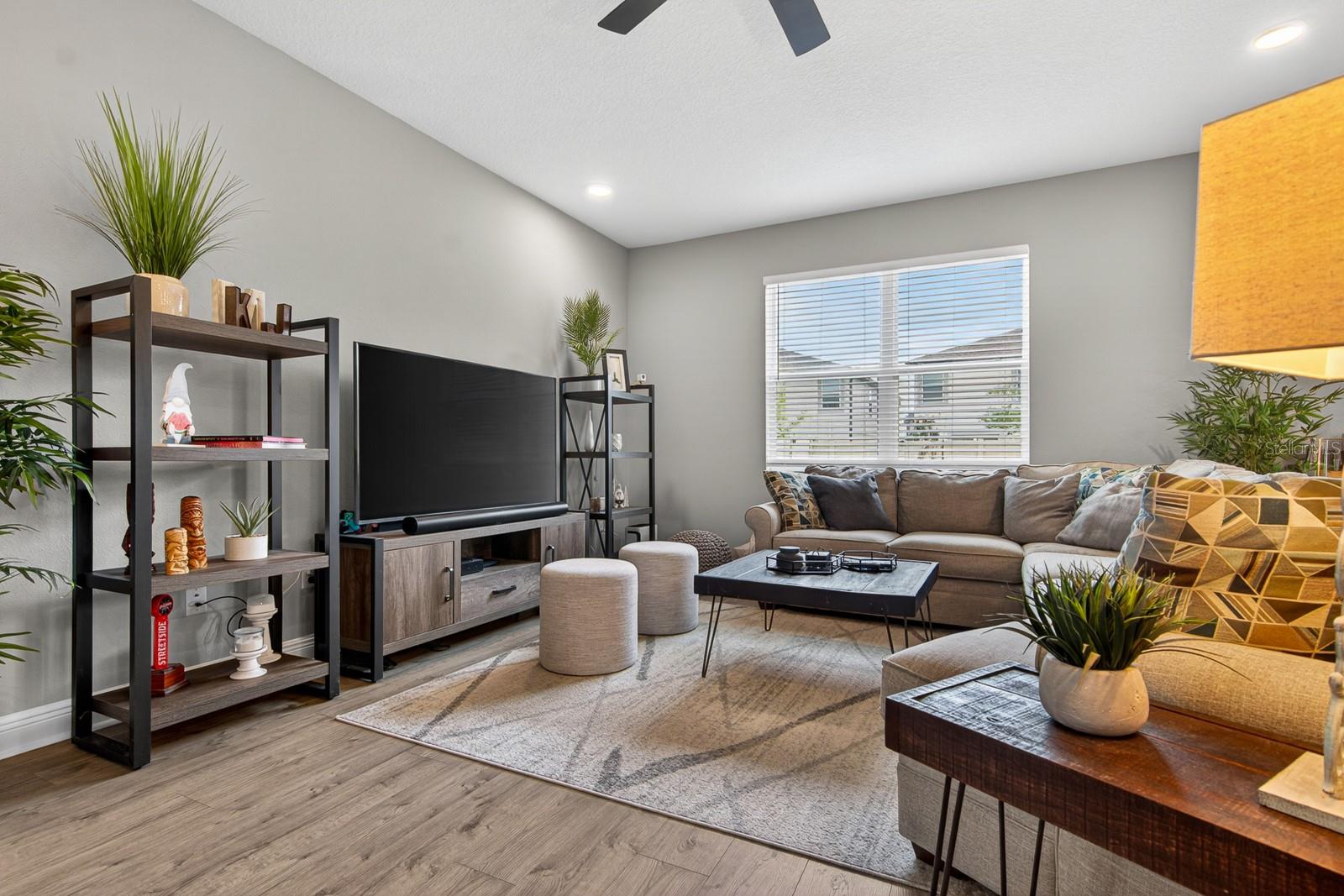 7241 Notched Pine Bnd Property Photo 8