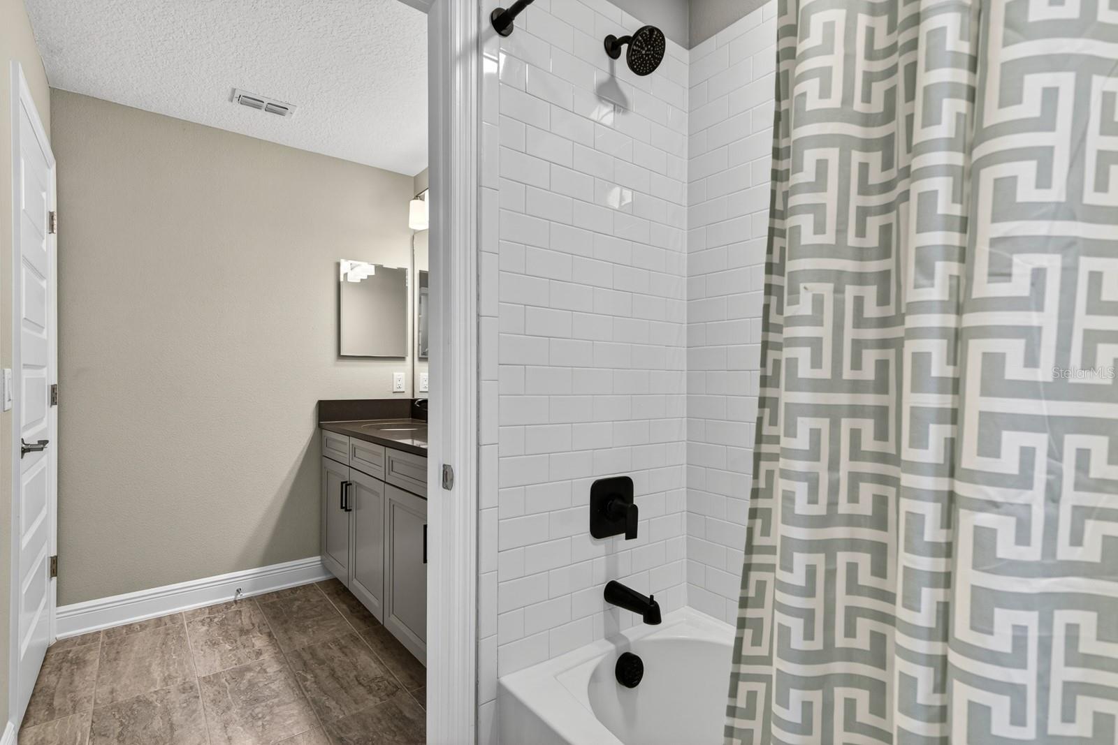 7241 Notched Pine Bnd Property Photo 46