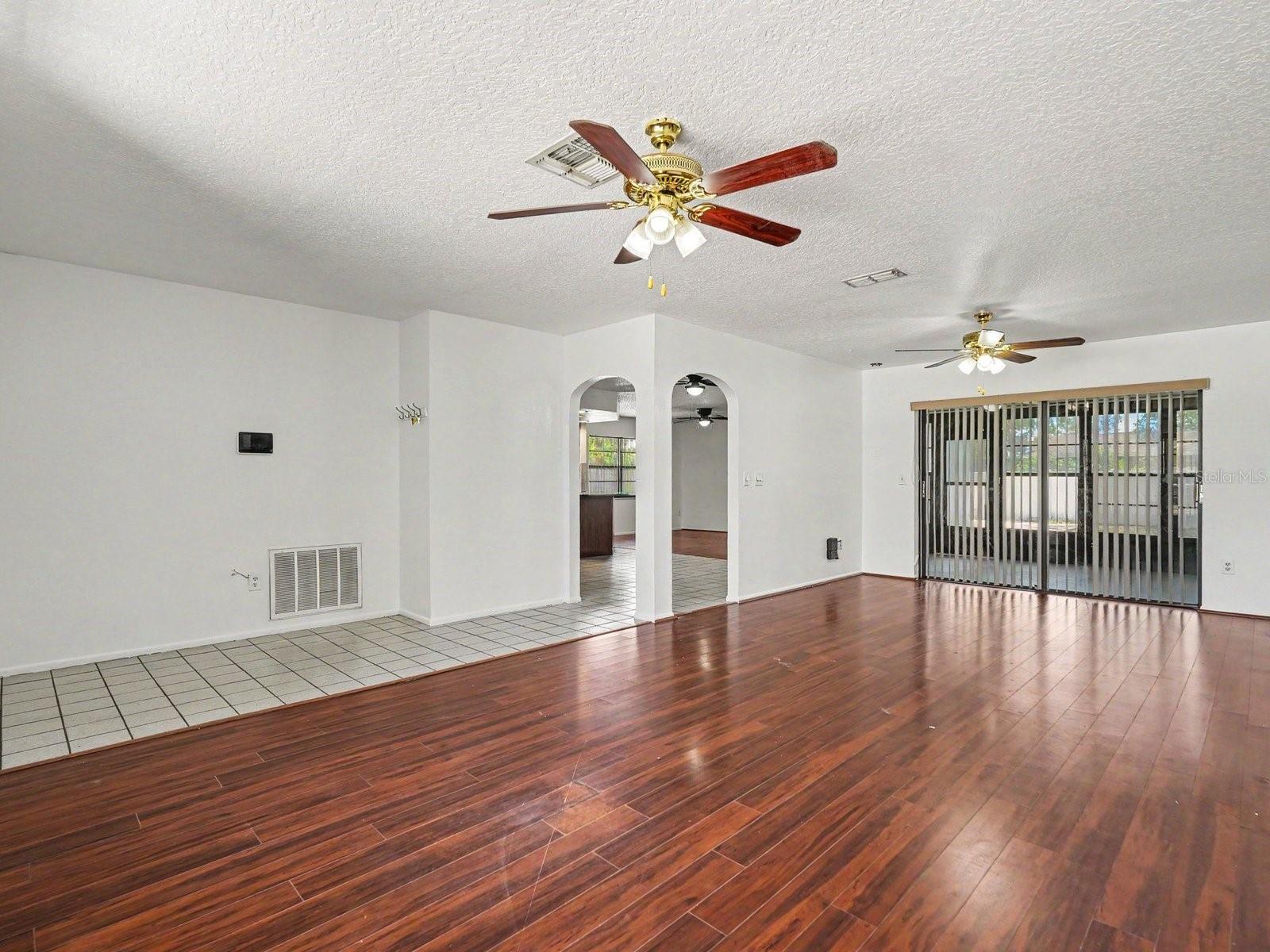 8180 Wooden Dr Property Photo 6