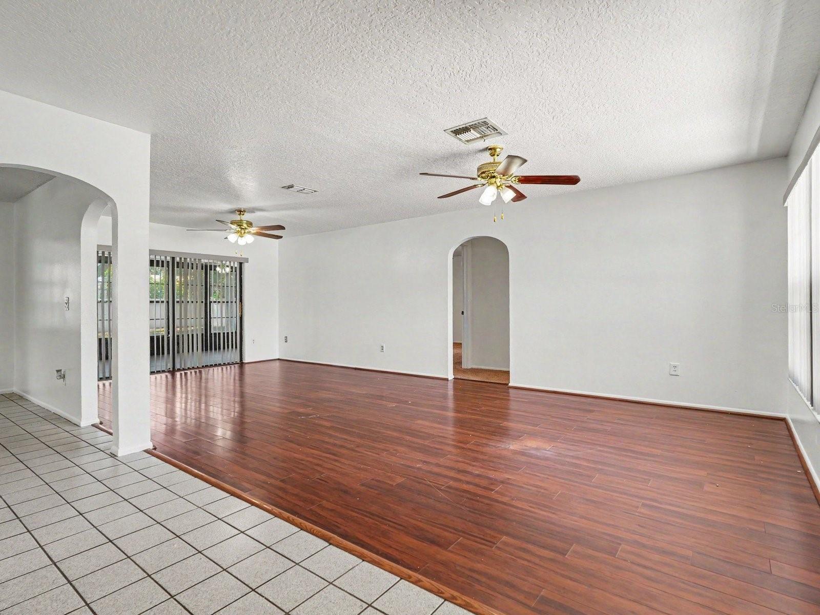 8180 Wooden Dr Property Photo 7