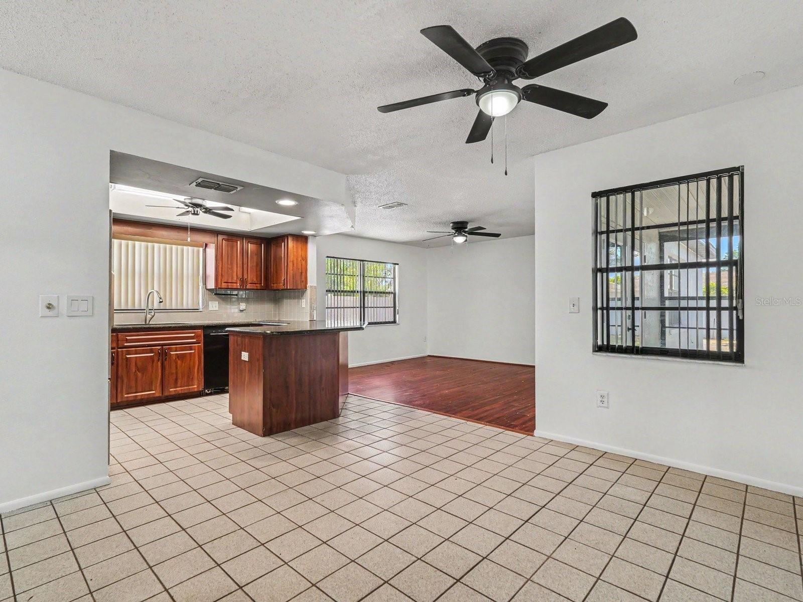 8180 Wooden Dr Property Photo 10