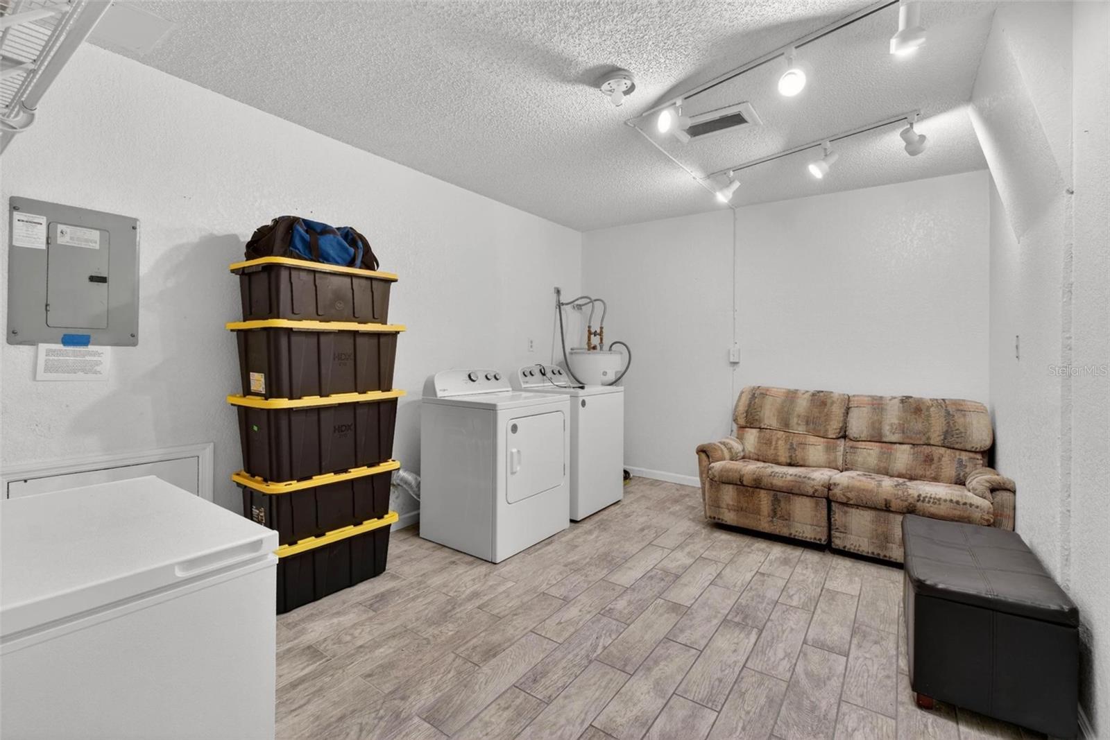 6389 93rd Ter N #4706 Property Photo 25