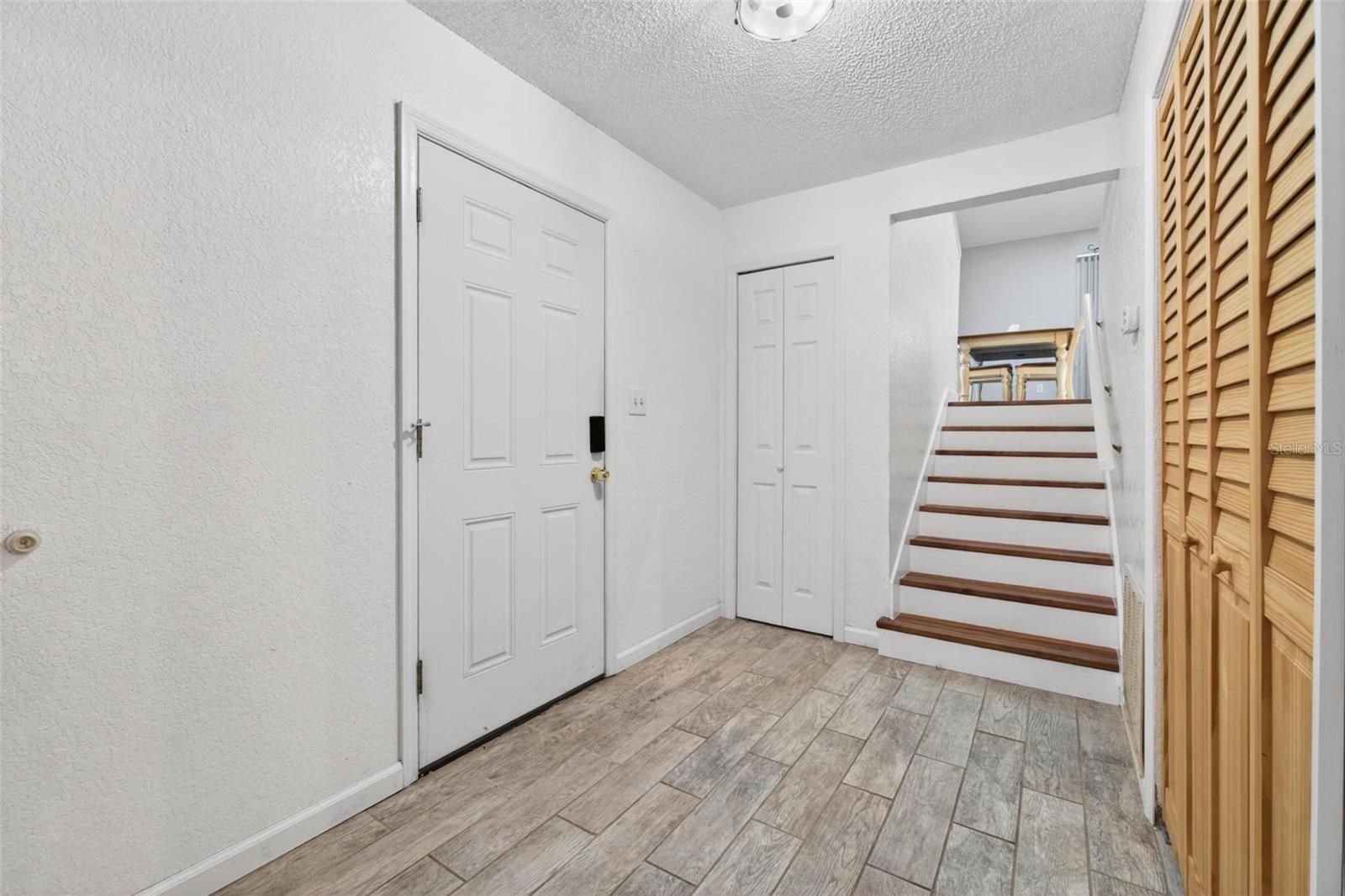6389 93rd Ter N #4706 Property Photo 28
